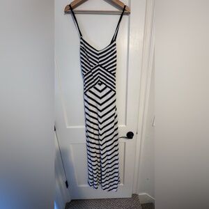 bebe Black and White Chevron Maxi Dress